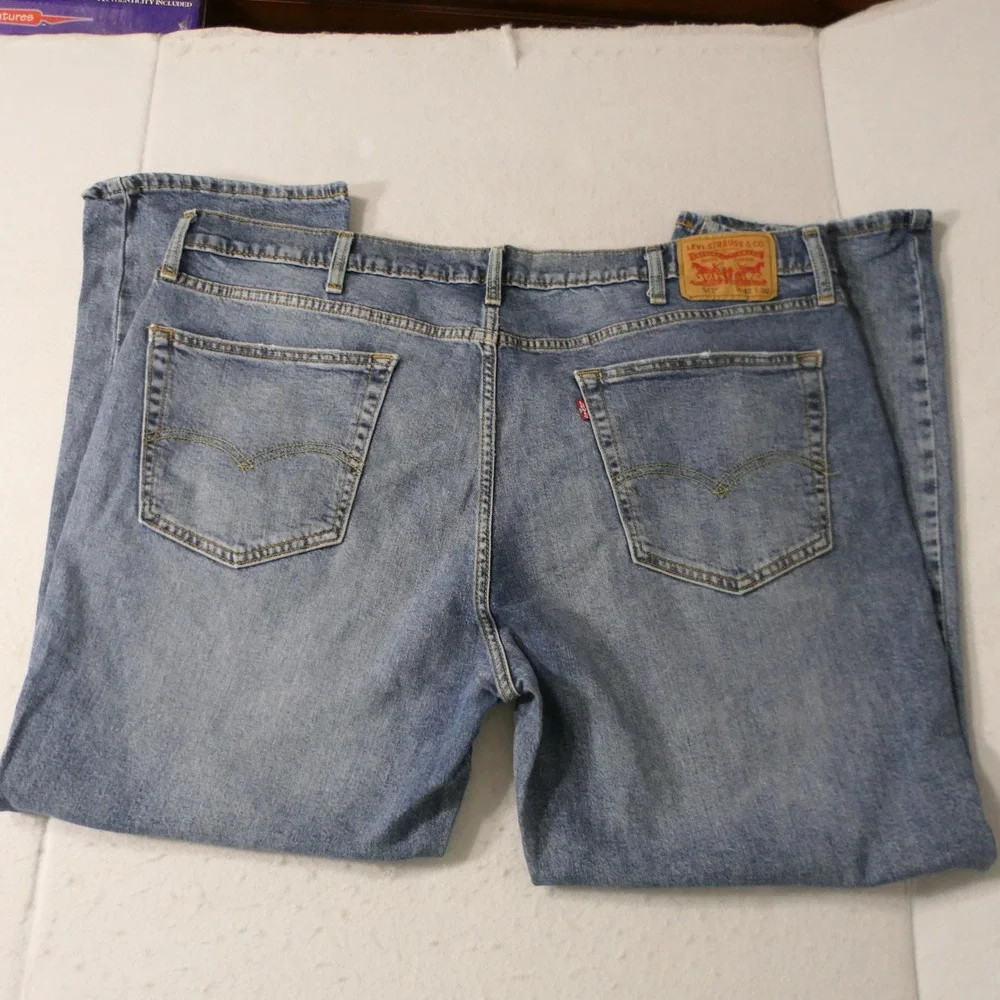 Levi's Men 541 Jeans 42x30 Blue Athletic Taper Rugged Workwear Americana Classic